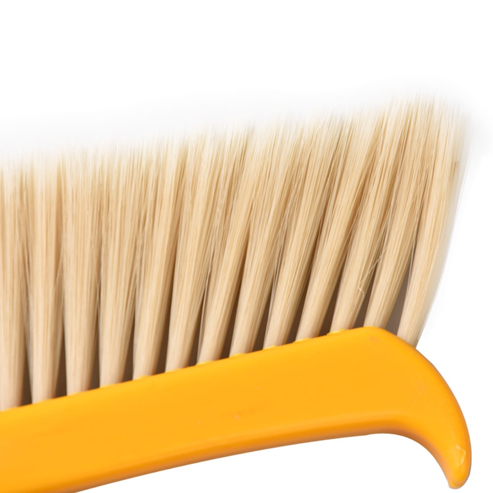 Plastic Bee Brush 2